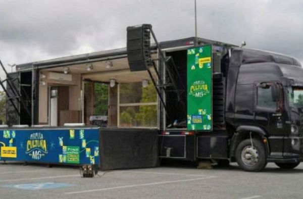 Carreta-palco levará arte e cultura a 40 cidades do interior do Estado