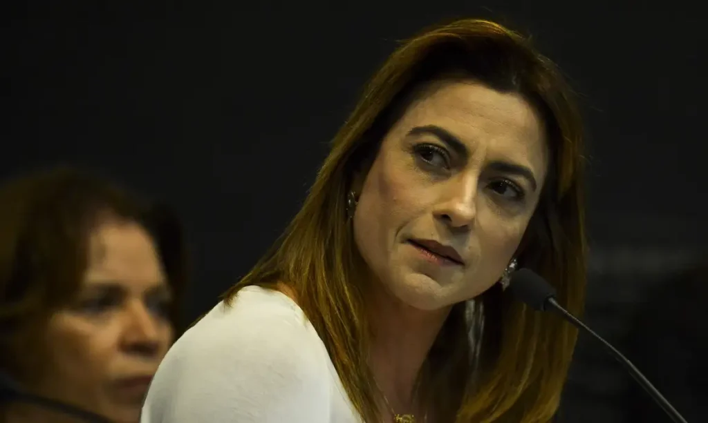 Apenas Soraya declara apoio ao fim da escala 6×1 entre senadores de MS