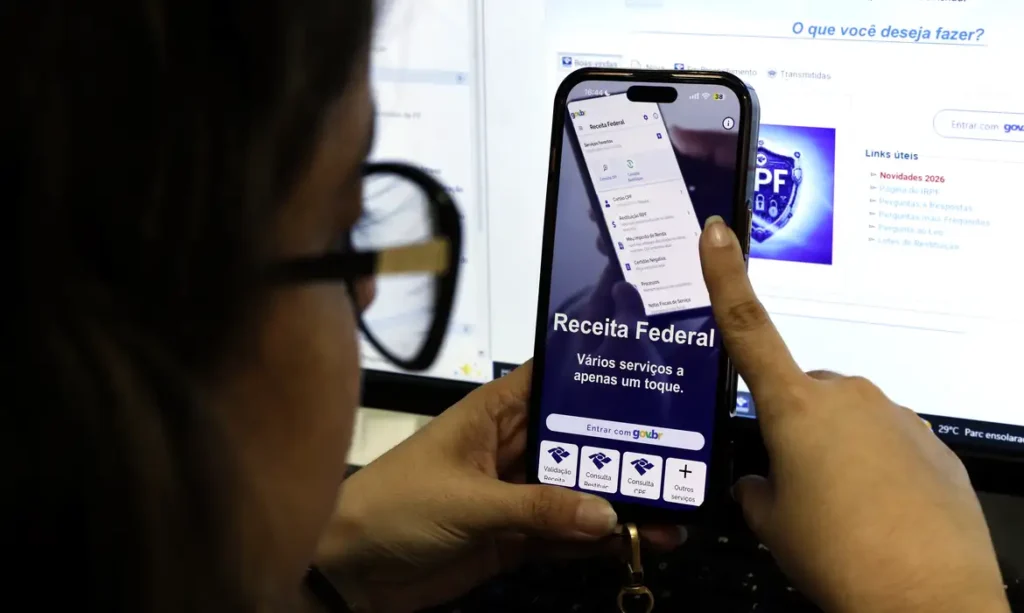Lote especial de restituição do IR começa a ser pago hoje