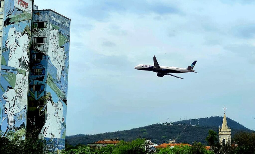 Voo entre Corumbá e Campinas, ampliado até novembro, beneficia o turismo de pesca