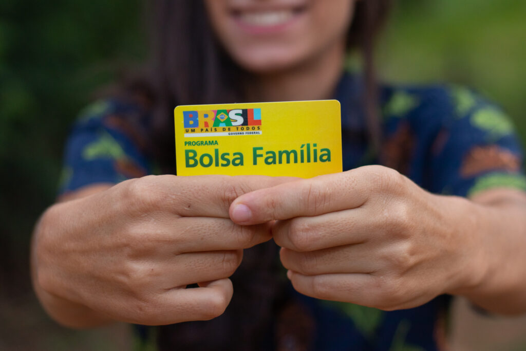 Governo federal reajustou valores do Bolsa Família